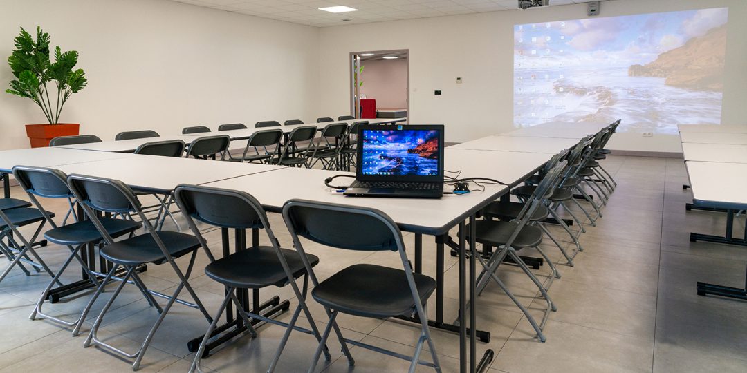 Salle loc-78